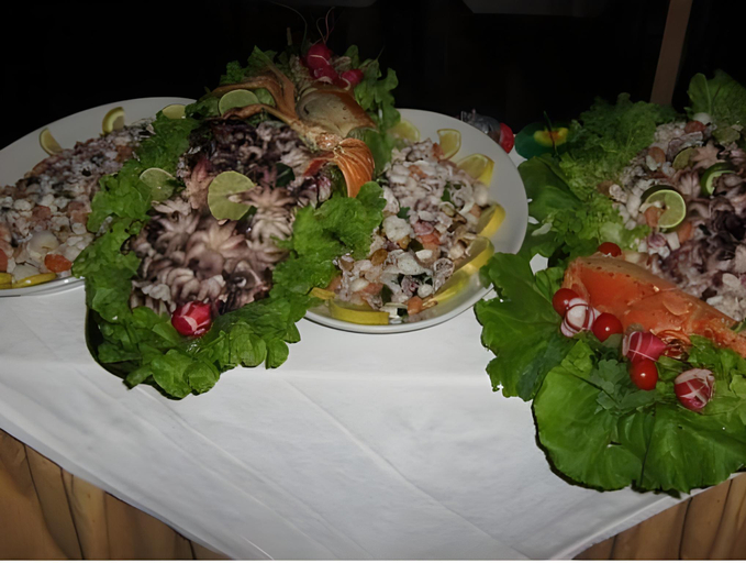 Food and beverages, Ambra, Lucca