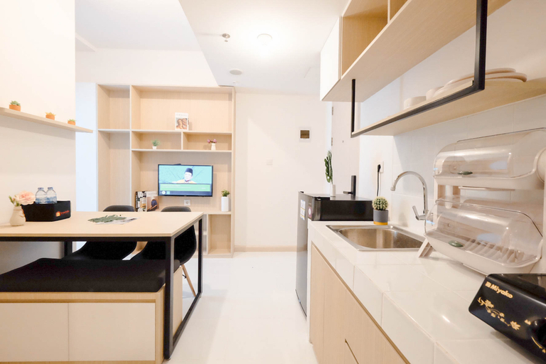 Others 2, Soft 2BR at Tokyo Riverside PIK 2 Apartment By Travelio, Tangerang