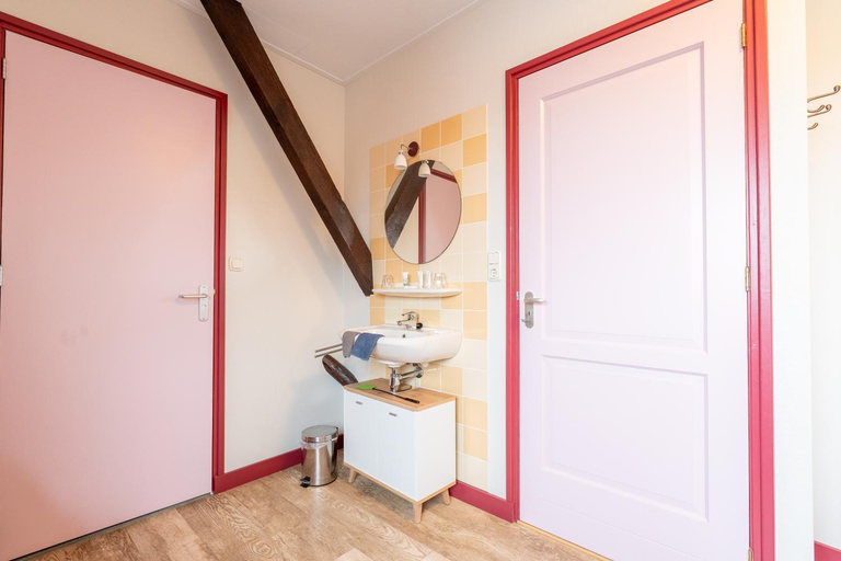 Others 3, Logeren bij de Ruimte, Weststellingwerf