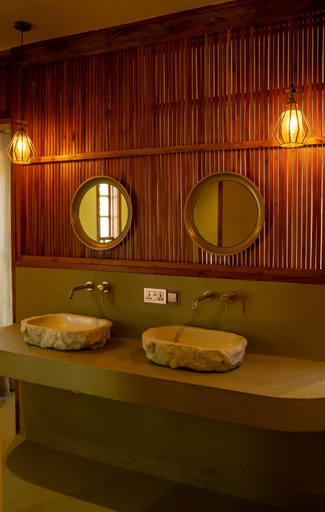 Bathroom 3, Mateves Boutique Lodge, Arusha