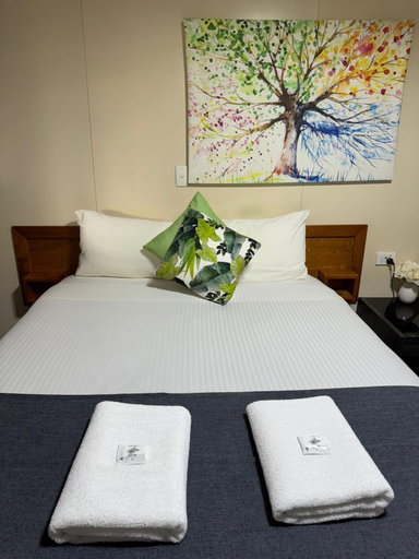 4, Cattle Camp Motel, Taroom