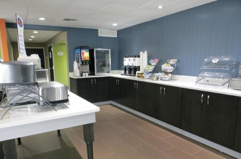 Food & Drinks 4, Baymont by Wyndham Florence, Florence