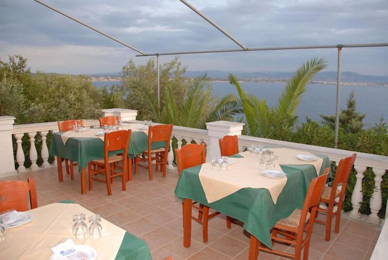 Food & Drinks 5, Pappas Hotel, Peloponnese