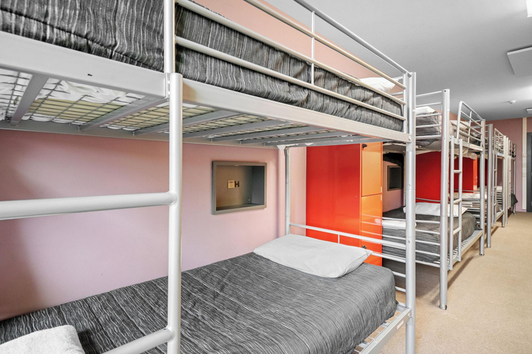 Bedroom 3, 24Seven Inn, Christchurch