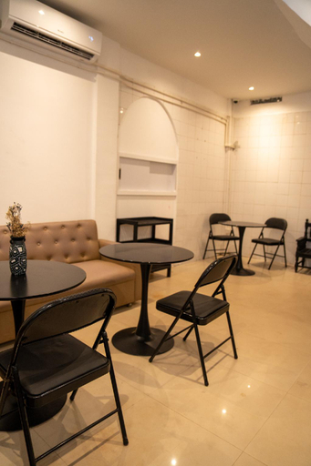 Public Area 2, Remedy Hostel, Vientiane