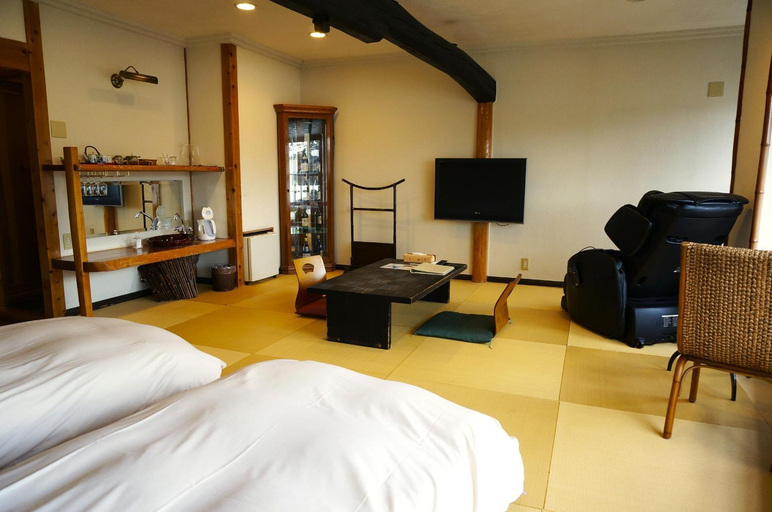 Bedroom 2, ワインとお宿千歳Chitose, Miyazu