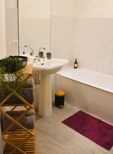 Bathroom, Le Logis de Celine, Lot