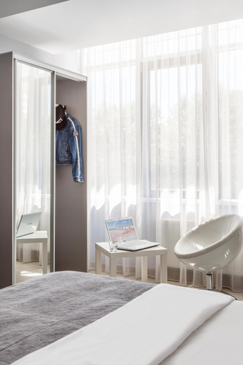 Others 5, Britanika Hotel, Krasnodar gorsovet
