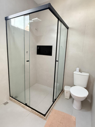 Bathroom 2, Suites com Vista para o Mar no Marinas - Mirante do Marinas, Angra dos Reis