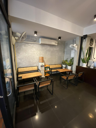 Others 5, Funky Monkey Cafe & Hostel, Vientiane