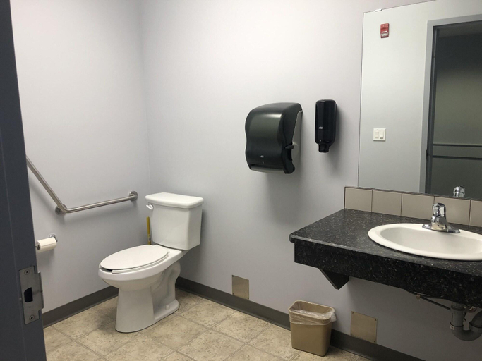 Bathroom 4, SureStay Studio by Best Western Hardisty, Division No. 7