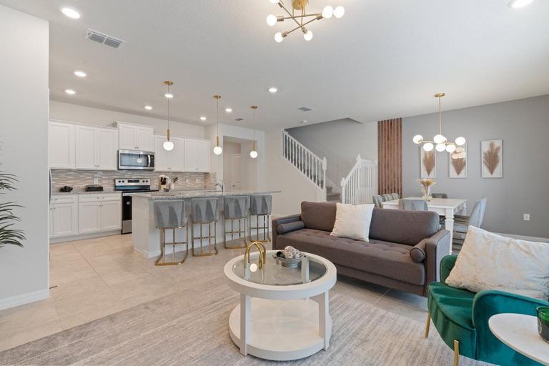 Facilities 3, 5BR house with spa near Disney area, Polk