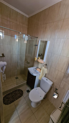 Bathroom 4, Vita de vie estival, Costinesti