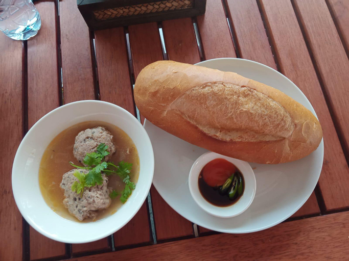 Food & Drinks 4, Lucie Hotel, Vientiane