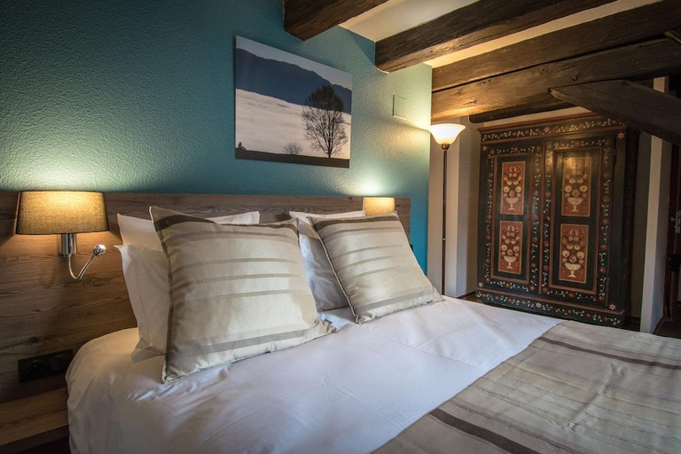 Bedroom 2, Hotel De La Couronne, Haut-Rhin