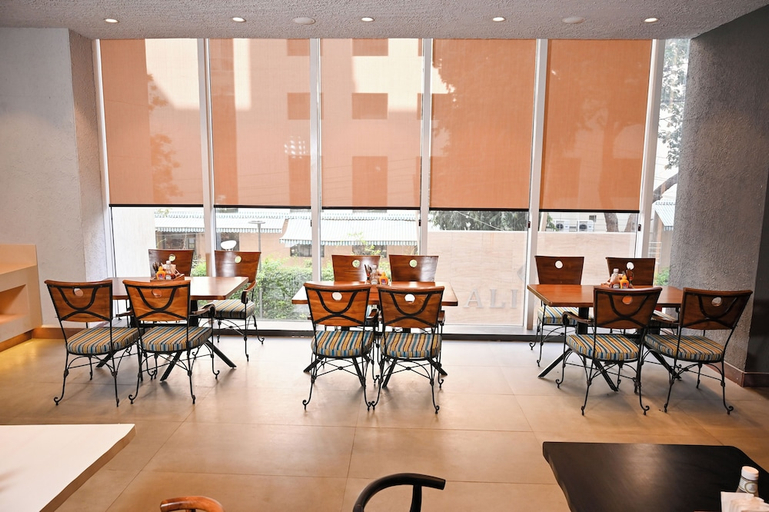 Food & Drinks 5, Alivaa Hotel Gurugram Sohna Road, Gurgaon