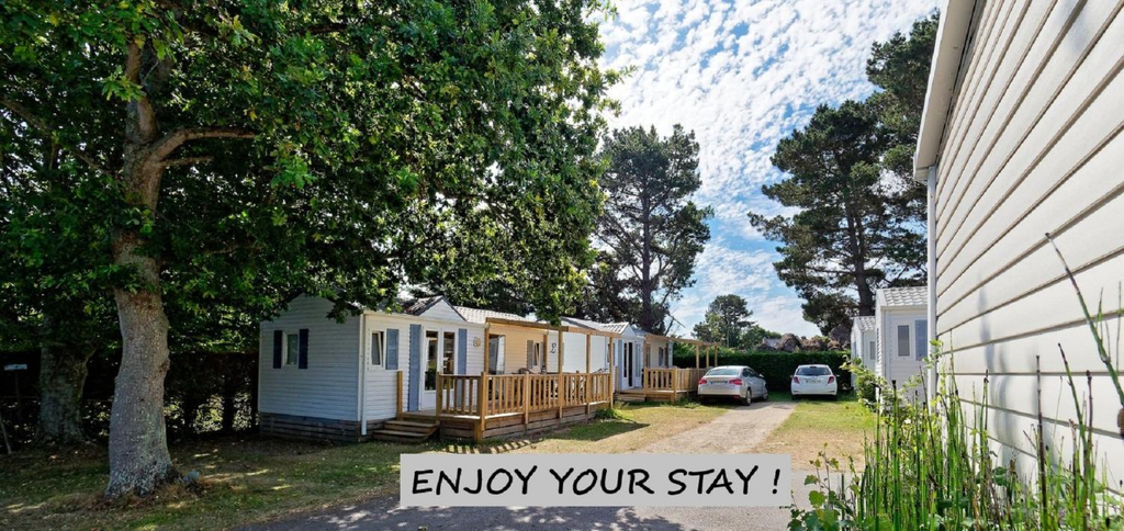 Others 3, Camping La Touesse, Ille-et-Vilaine