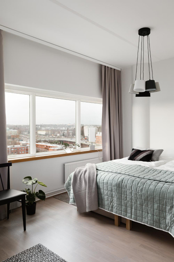 Bedroom 2, SleepWell Apartments Itakeskus, close to metro, Uusimaa