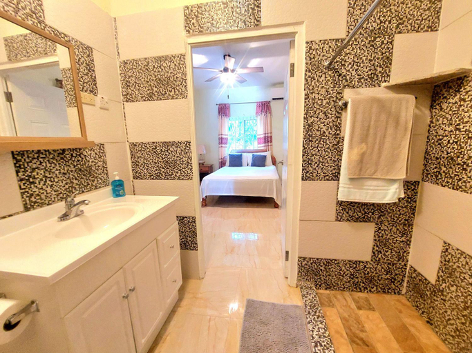 Bathroom 3, Stoney Gate Cottages
