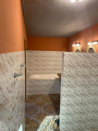 Others 5, Mariama Lodge, Mbour