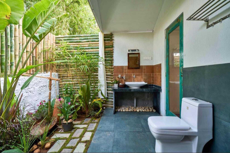 Bathroom 3, Blu Resorts Vagator Goa, North Goa
