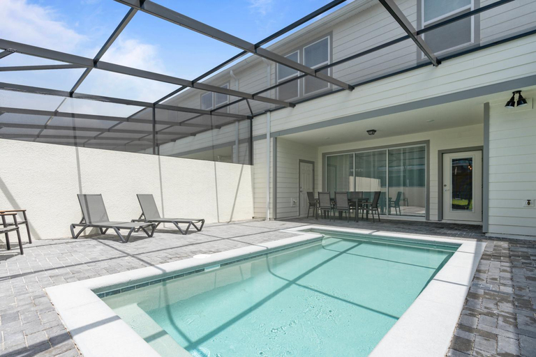 2, 5BR house with spa near Disney area, Polk
