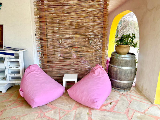 Bedroom 2, Domaine Colibri en Provence, Gard