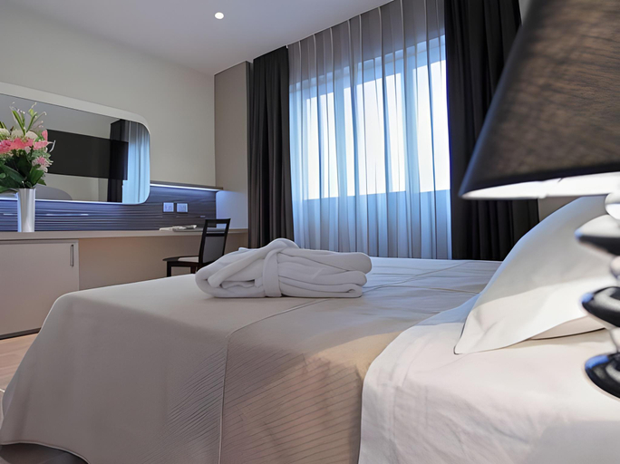 Bedroom 3, Grand Hotel Forli, Forli' - Cesena