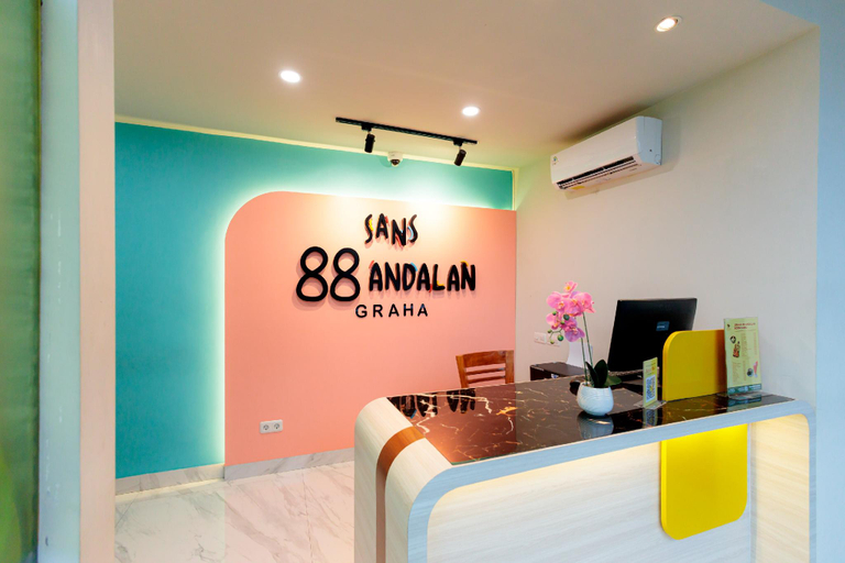 Public Area, Sans Hotel 88 Andalan Surabaya by RedDoorz, Surabaya