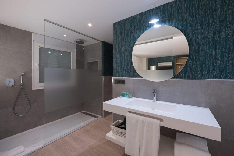 Bathroom 4, Hotel Spa Meiga do Mar, A Coruña