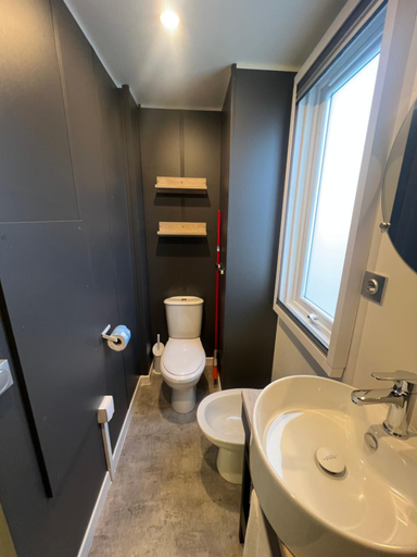 Bathroom 3, Agricampeggio Ippocampo, Livorno