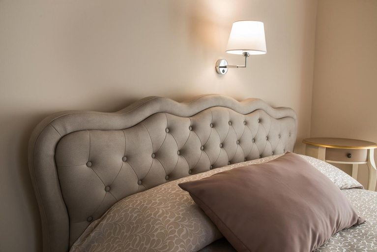 Bedroom 2, Palazzo Bove, Lecce