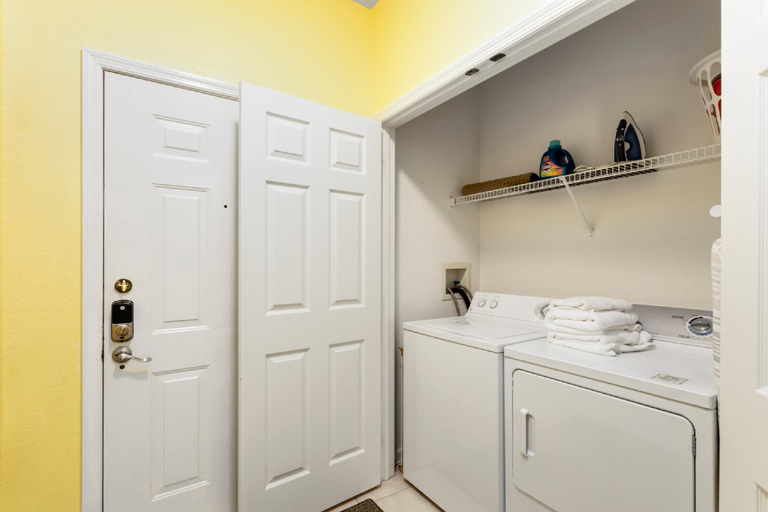 2, Close to Disney Condo 3 Bed 2 Bath, Osceola