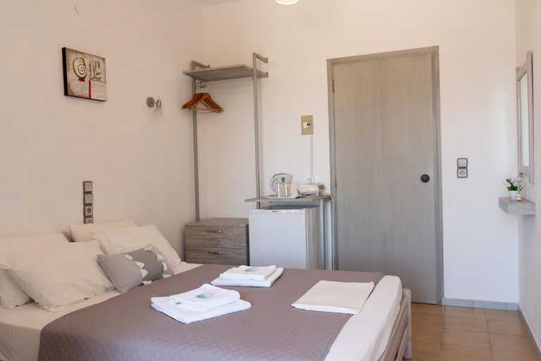 Others 5, Giannis Rooms, Crete