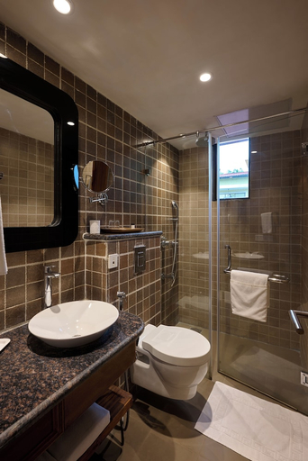 Bathroom 5, Sea Breeze Sarovar Portico Varca Goa, South Goa