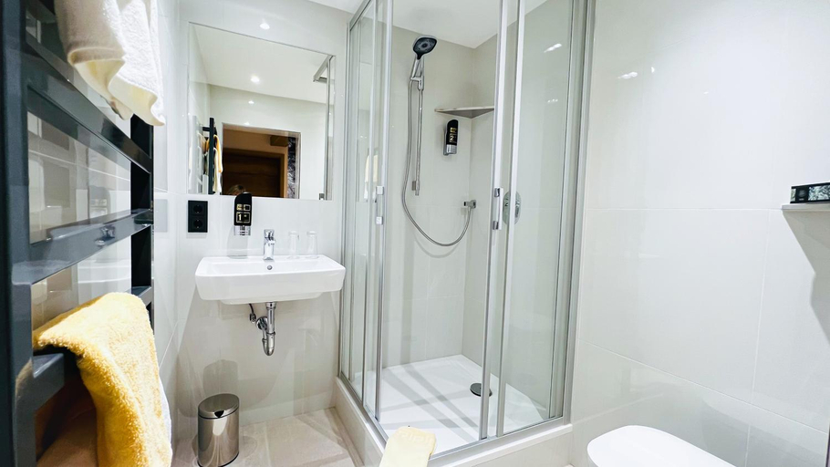 Bathroom, Hotel Thuringer Hof, Schmalkalden-Meiningen