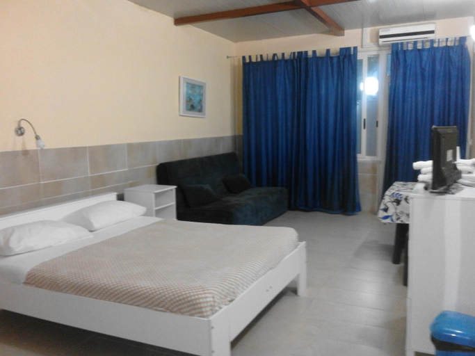 Bedroom 2, Pescandora, Barletta-Andria-Trani