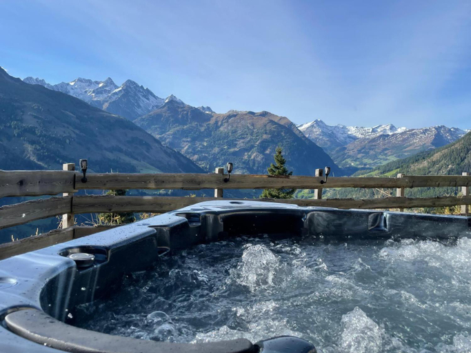 Hot tub 4, Panorama Berg Chalet, Spittal an der Drau