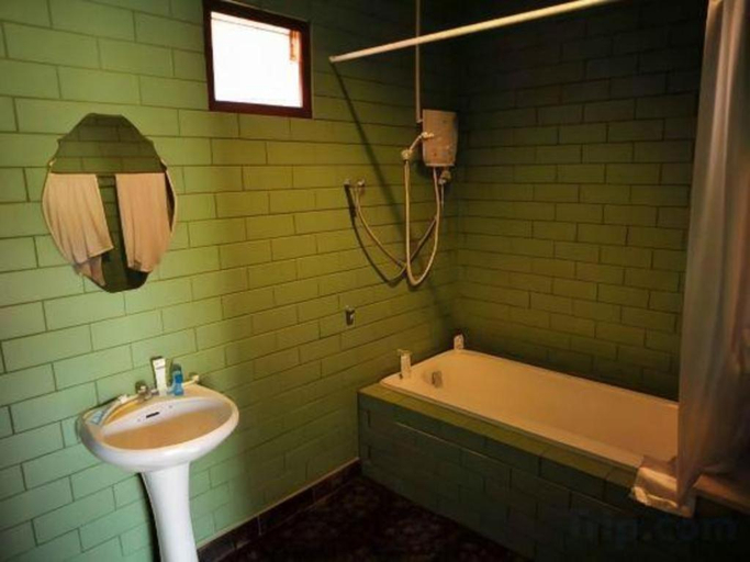 Bathroom 4, Lomdao Resort, Muang Udon Thani