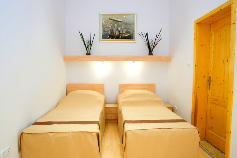 Bedroom 5, Centrooms House, Budapesti