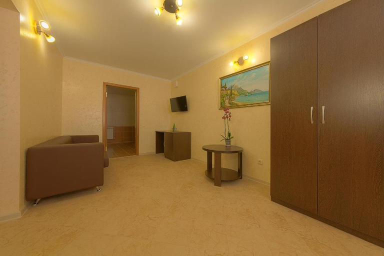 Others 5, Hotel Topol, Anapskiy rayon