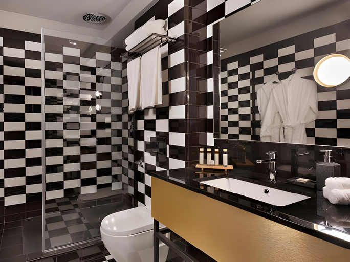 Bathroom 4, Stories Boutique Hotel, Budapesti