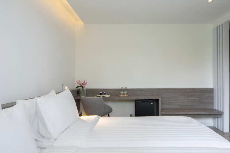 Bedroom 4, Amarin Hotel Rama 8, Bang Plad