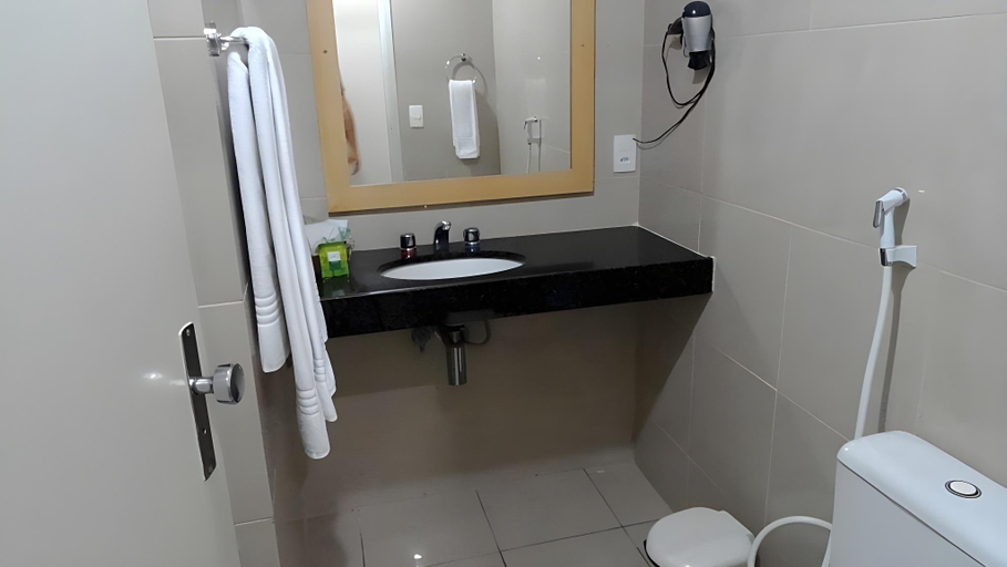 Bathroom 4, Rede Andrade Onda Mar, Recife