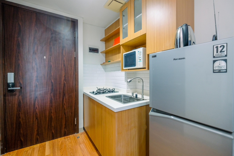 Others 4, Comfy and Nice Studio at LRT City Bekasi Apartment By Travelio, Bekasi