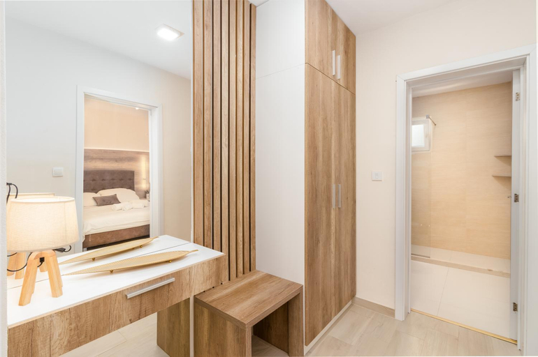 Others 5, Apartments Ada Bojana
