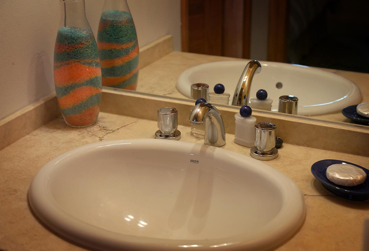 Bathroom, Complejo Aspen, Lacar