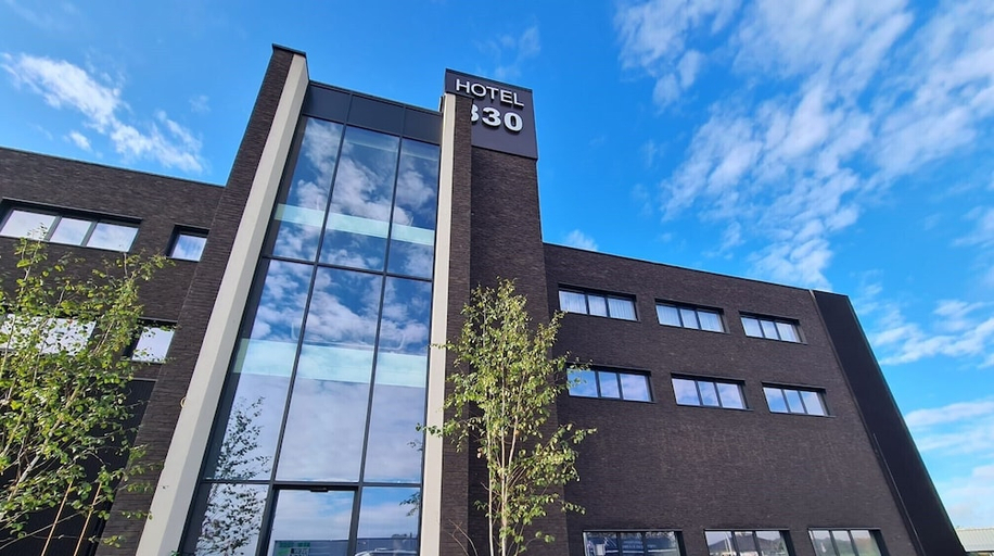 Exterior & Views, Hotel Le 830, Namur