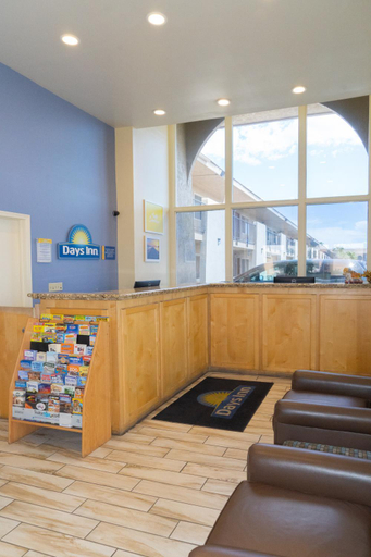 Public Area 2, Days Inn by Wyndham Lake Havasu, Mohave