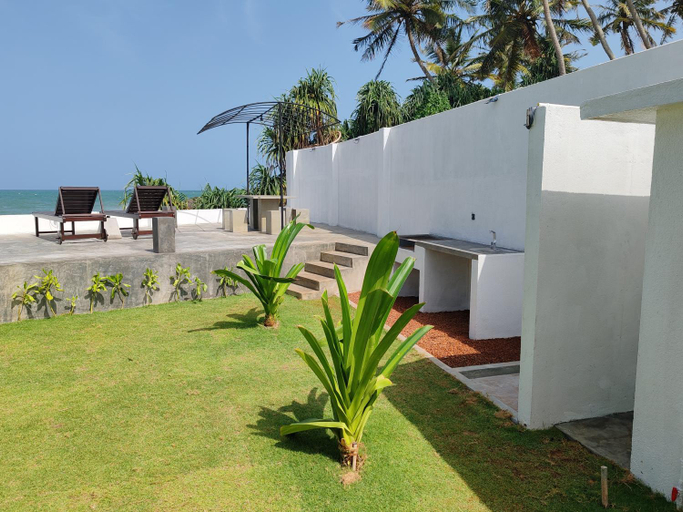 Others 2, Villa One64 Beach Front - Apartments, Hikkaduwa